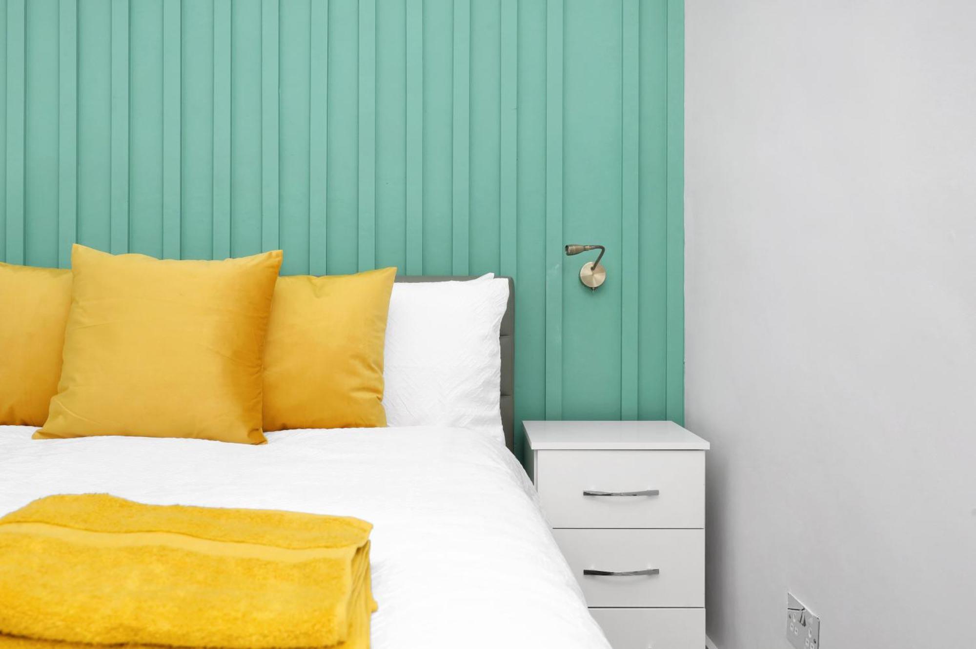 Waterside 4 Bed Apartment لندن المظهر الخارجي الصورة